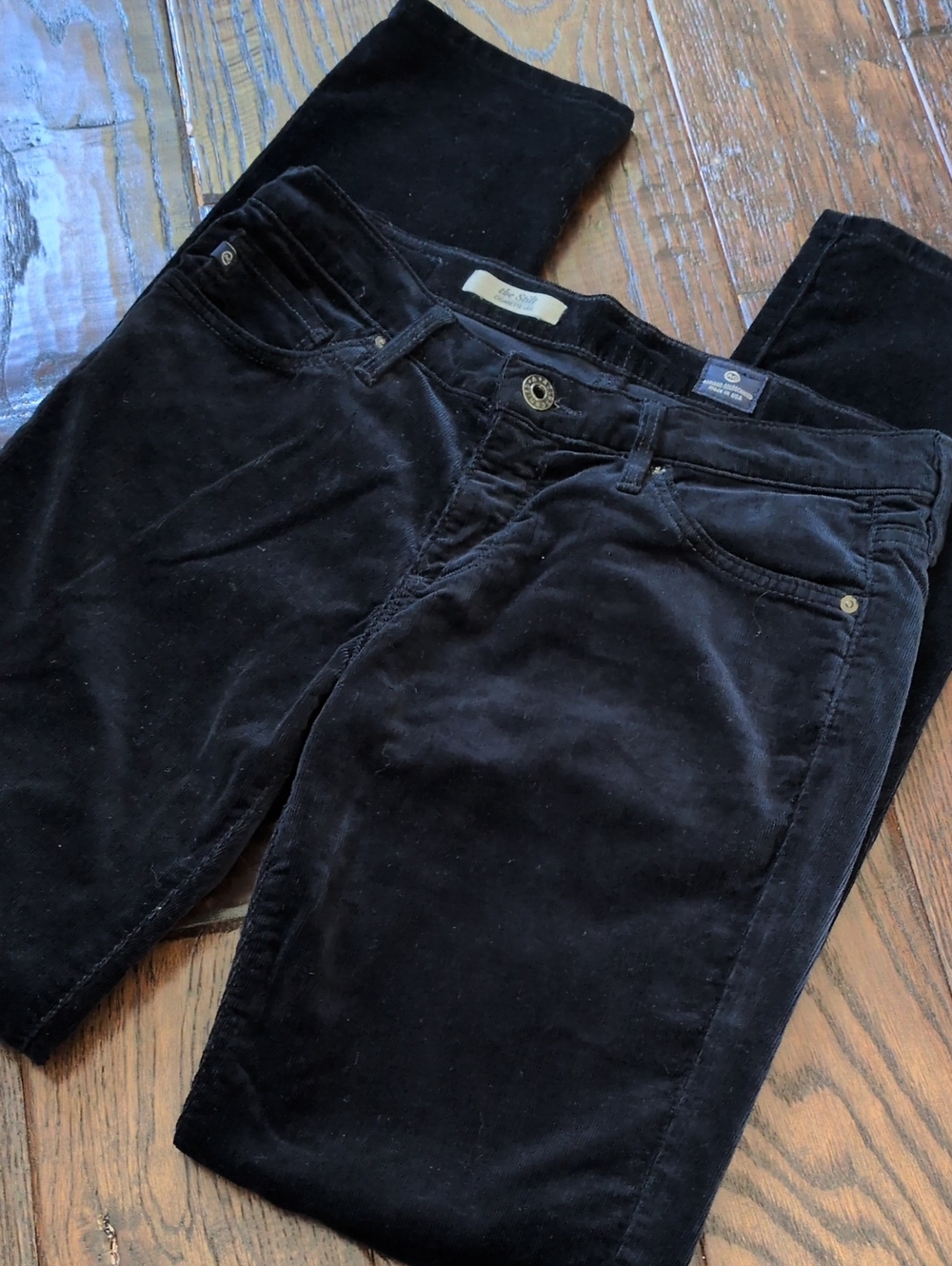 AG I Black Corduroy The Stilt Skinny Straight Cigarette Leg Low Rise Pants, 27 R